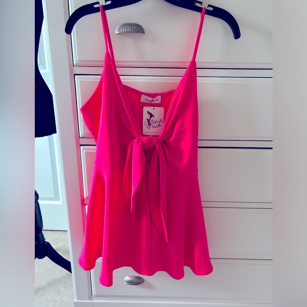 🩷NWT Bright Pink Camisole Tank - Size Large 10/12
